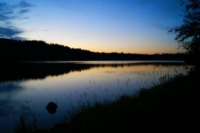 爱游戏电竞官网-体育产业升级永不停歇，助推中国篮球迈向国际舞台，篮球产业延伸